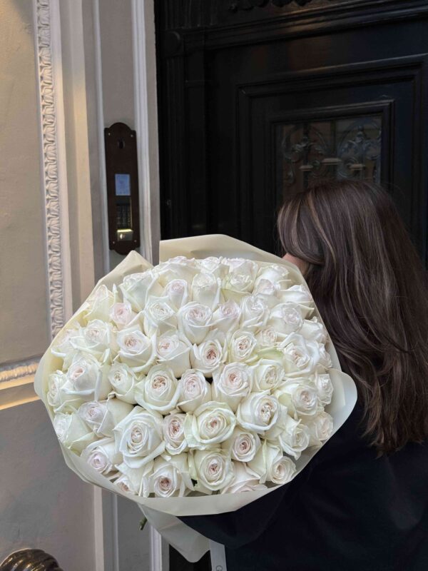 Bouquet of roses White O'Hara