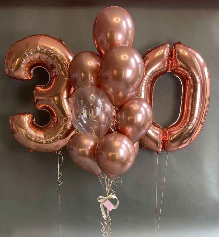 Bouquet of balloons with confetti and rose gold chrome