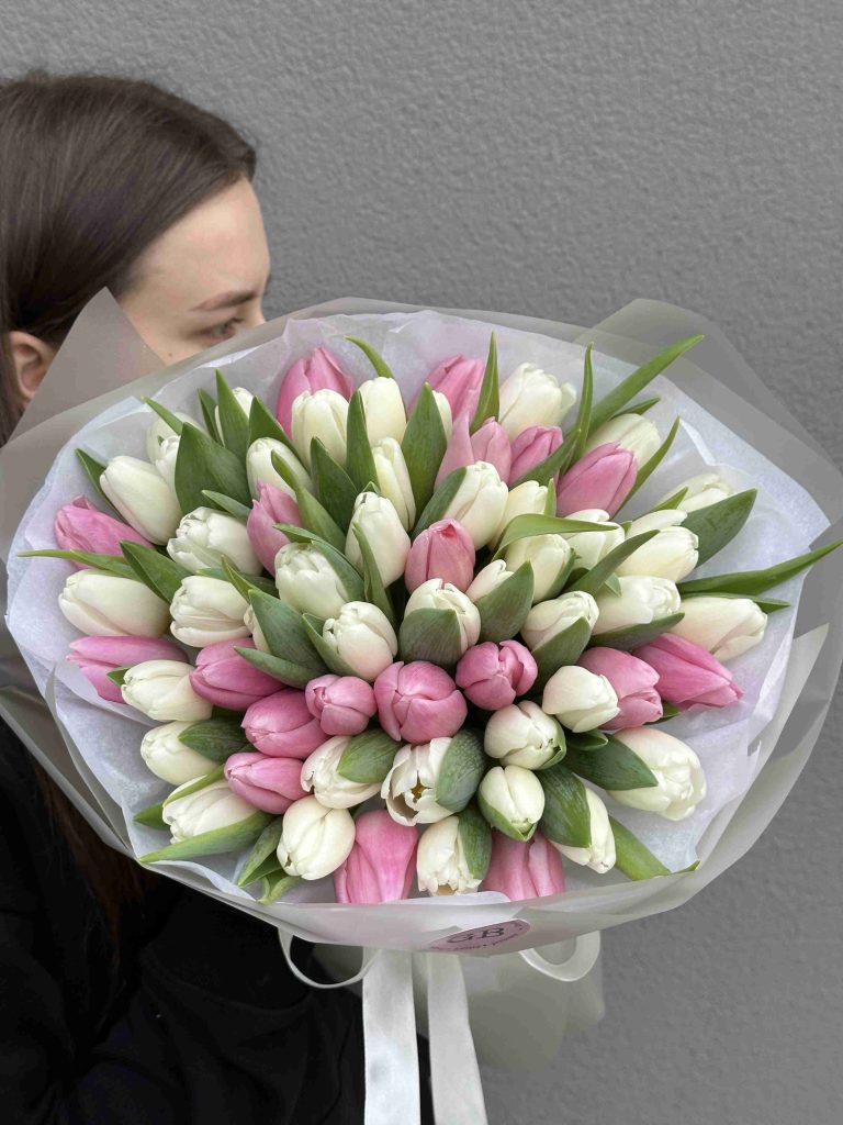 Mix of white and pink tulips