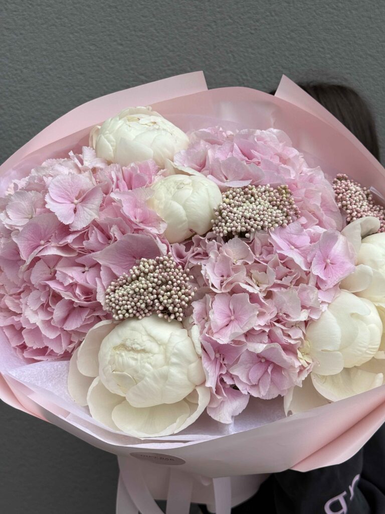 Bouquet “Pink Pepper”