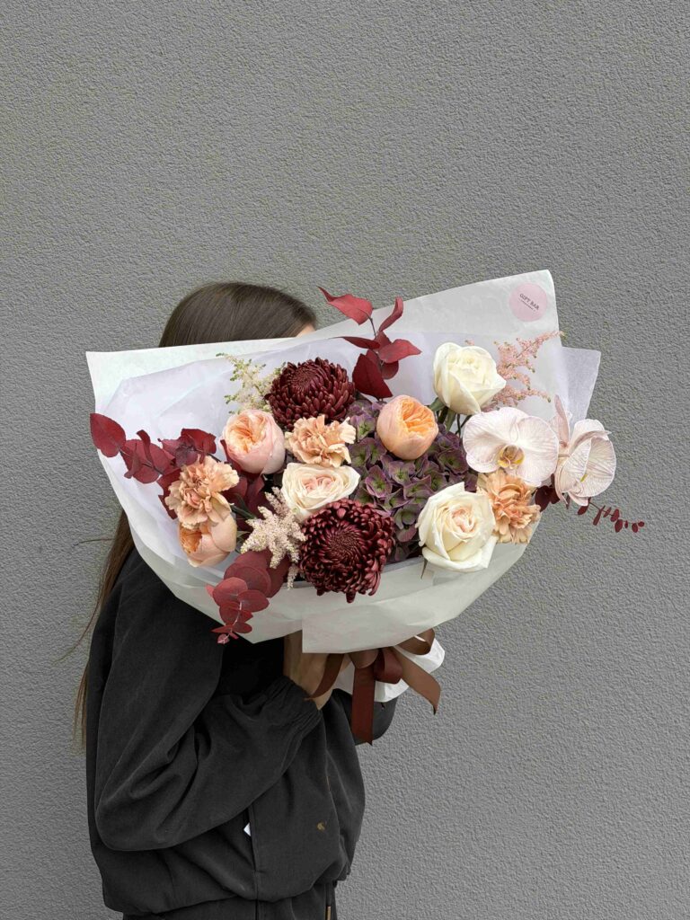 Букет квітів “Lulu”