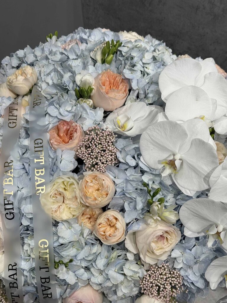 Kwiaty w pudełku „Lagoon”