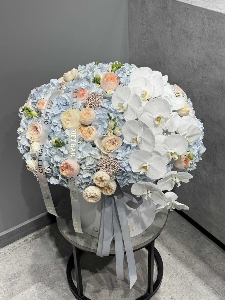 Kwiaty w pudełku „Lagoon”