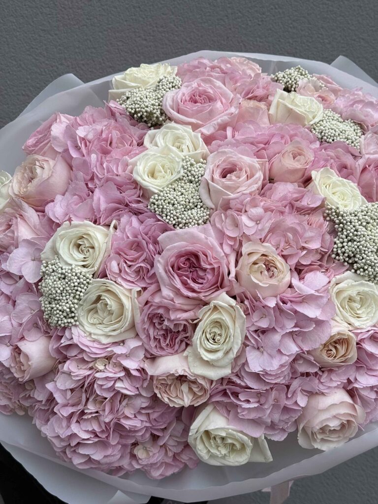 Букет цветов «Pink Butter»