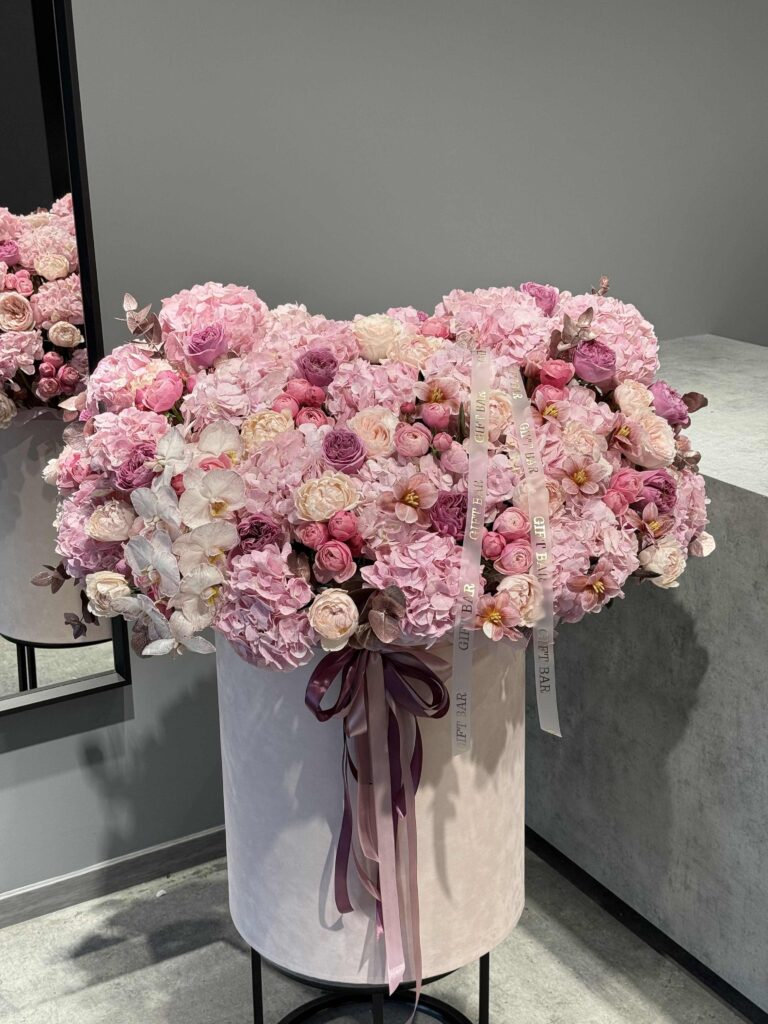 Kwiaty w pudełku „Warm Magic”