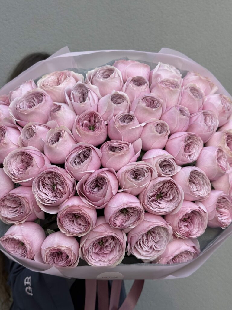 Bouquet of roses Peonkiss