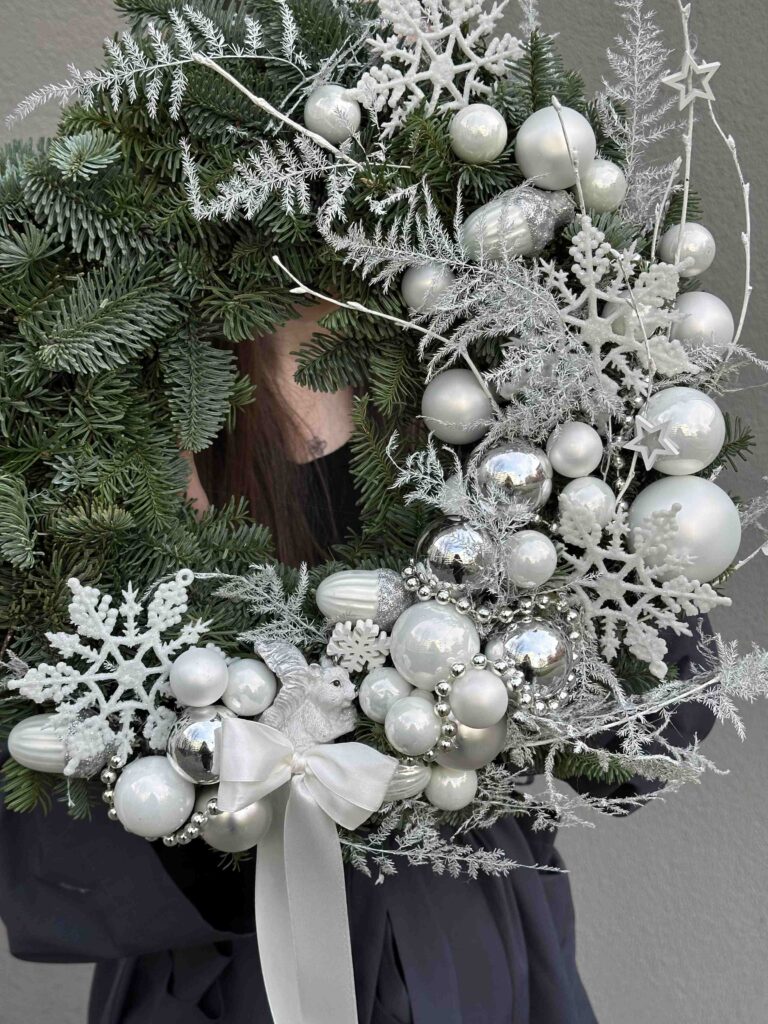 Вінок “First Snow”