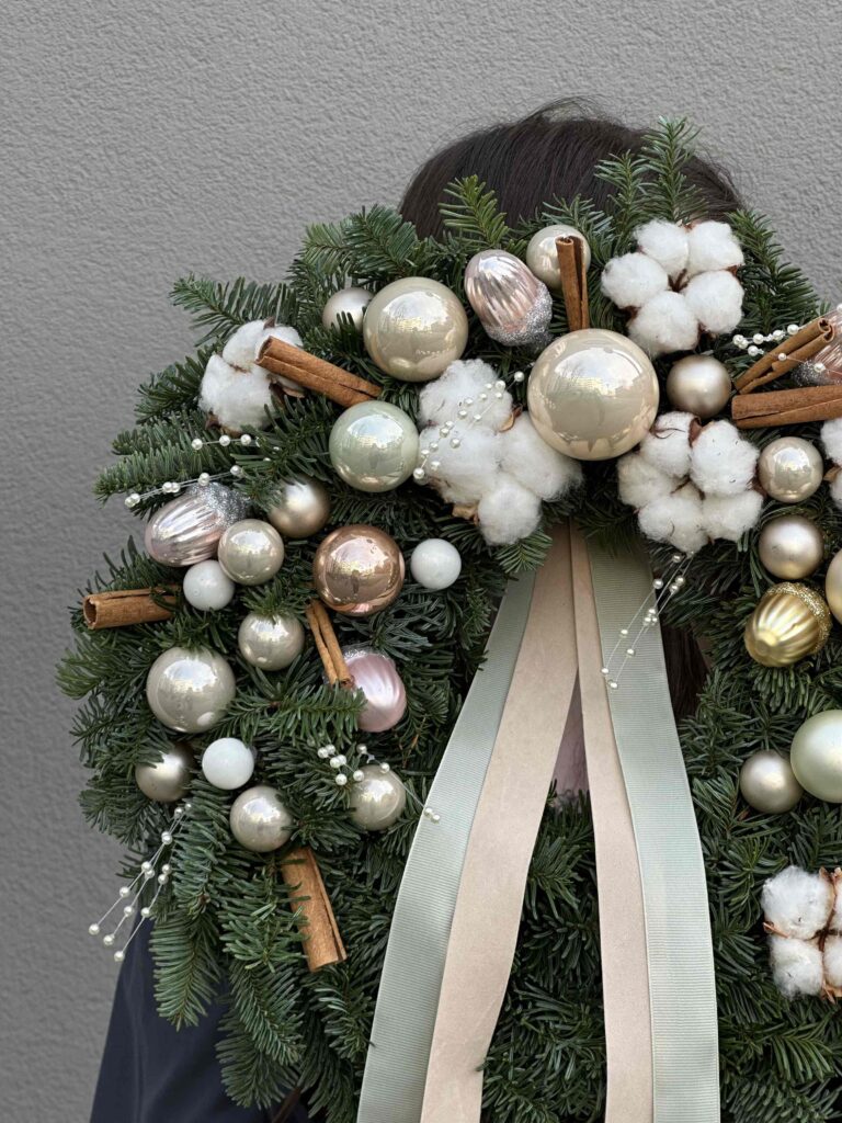 Вінок “Snowy Forest”