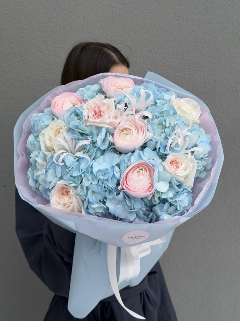 Bouquet “Wonder Rose”