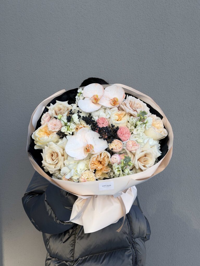 Bukiet kwiatów „Avalon”