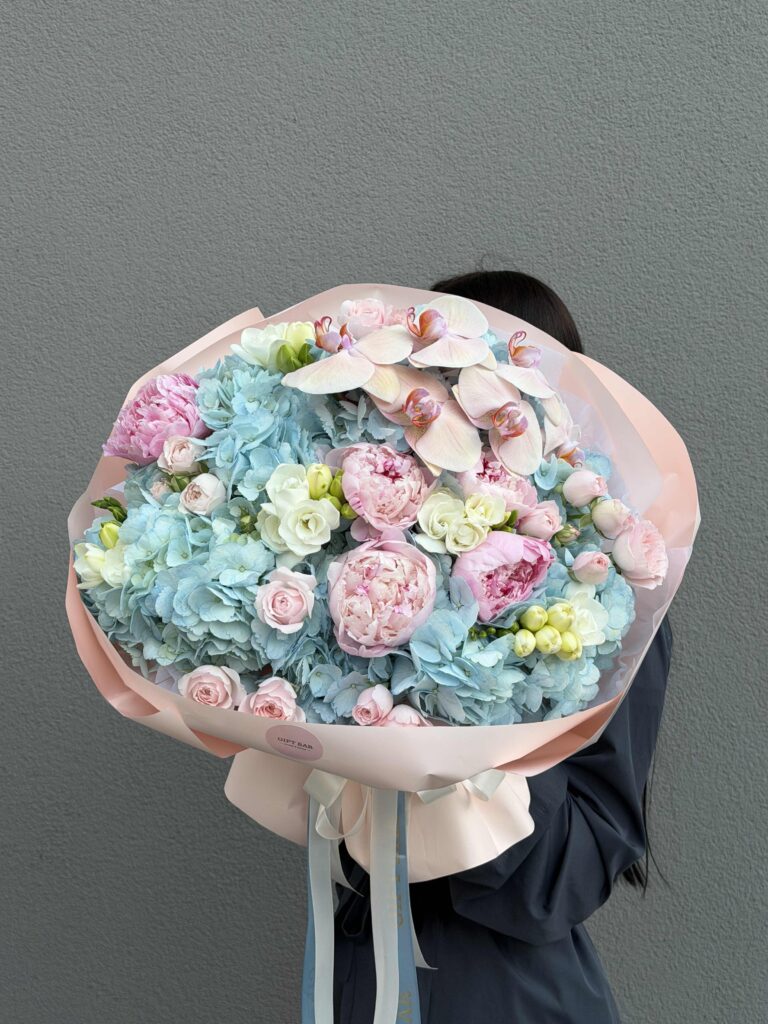 Букет квітів  “Rosario”