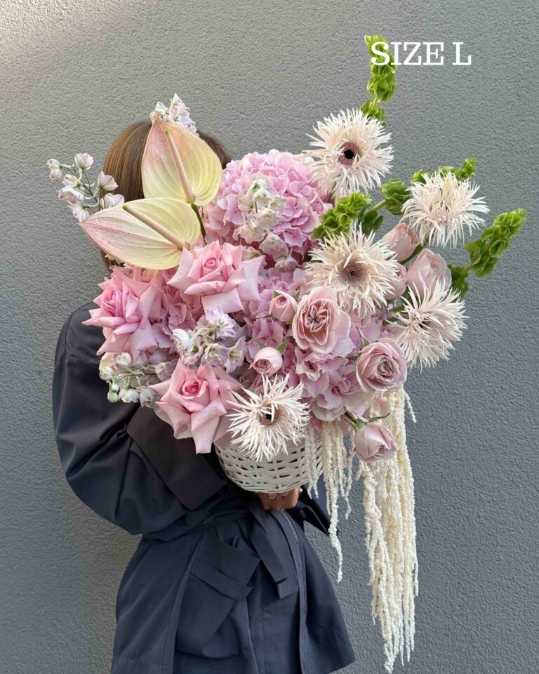 Flower basket “Pink Stock”